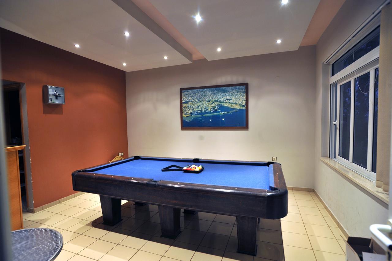 Merabello Apartments Agia Marina Екстериор снимка