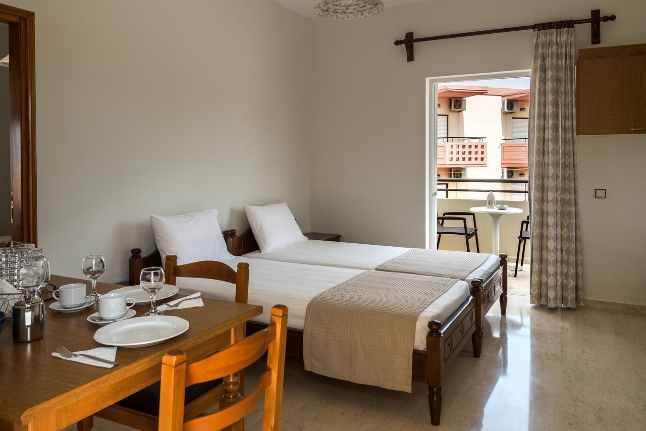 Merabello Apartments Agia Marina Екстериор снимка